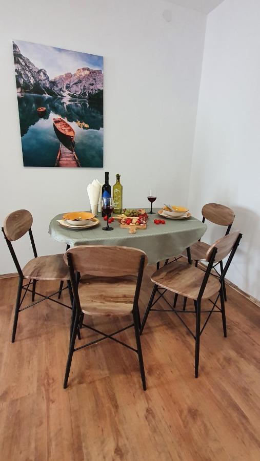 Apartmani Masline Jasenice  Exteriér fotografie